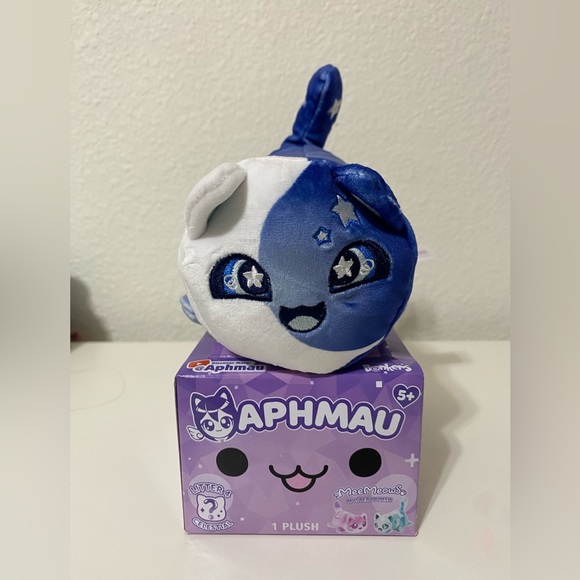 Aphmau Moon celestial meemeow plush - Picture 7 of 8